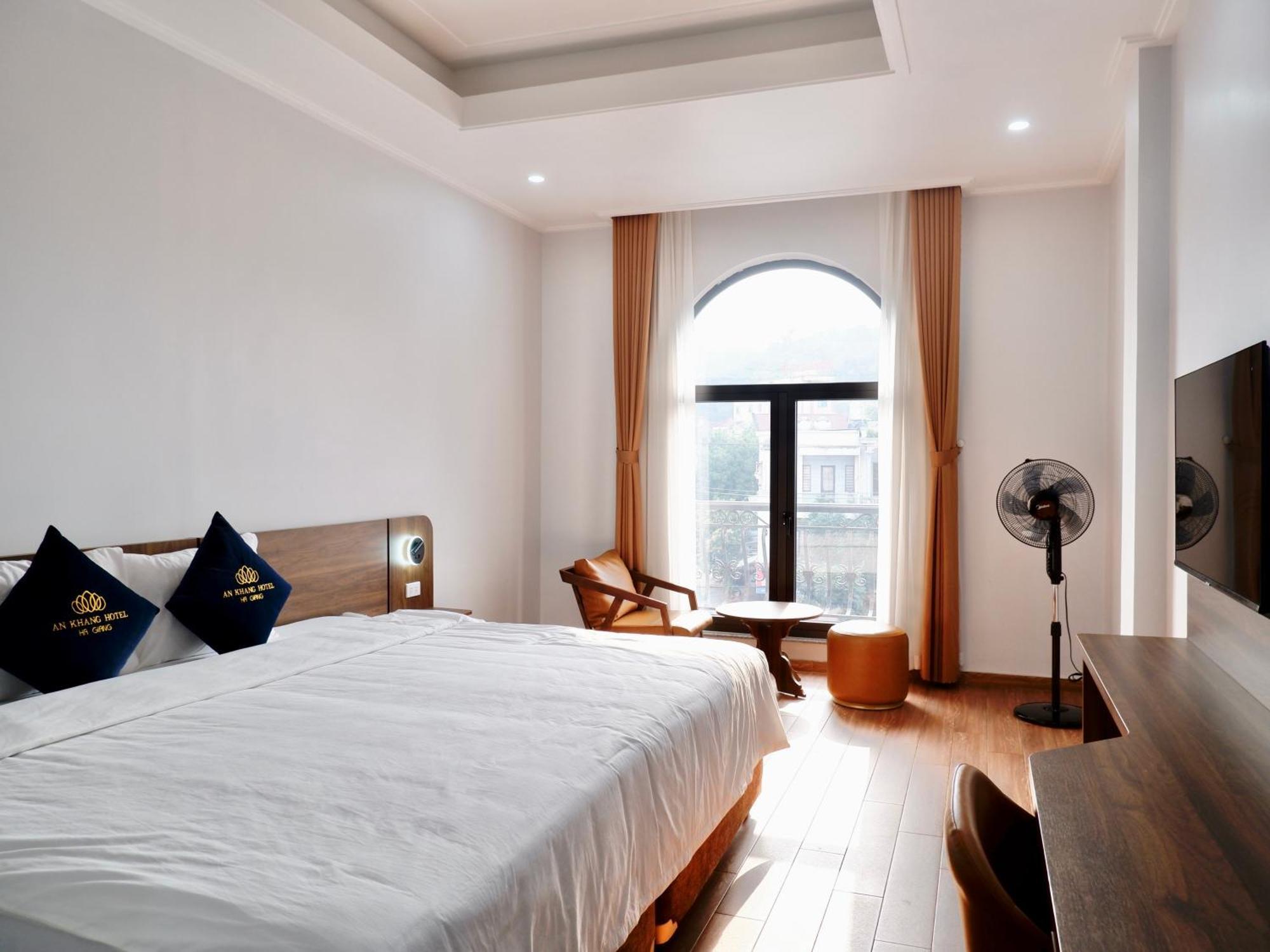 An Khang Hotel Ha Giang Eksteriør bilde